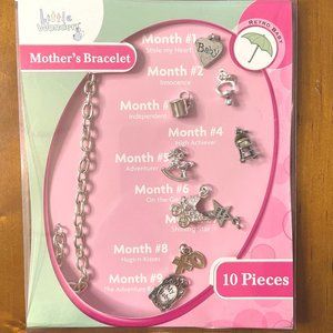 Little Wonders 10 Piece Mother's Keepsake Charm Bracelet. New in Package